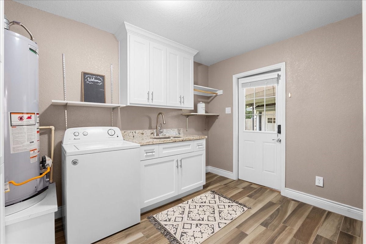 2904 Frostwood Circle, Dickinson, TX 77539 2904 Frostwood Circle, Dickinson, TX 77539