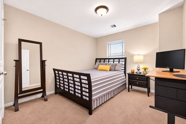 Upstairs bedroom 2