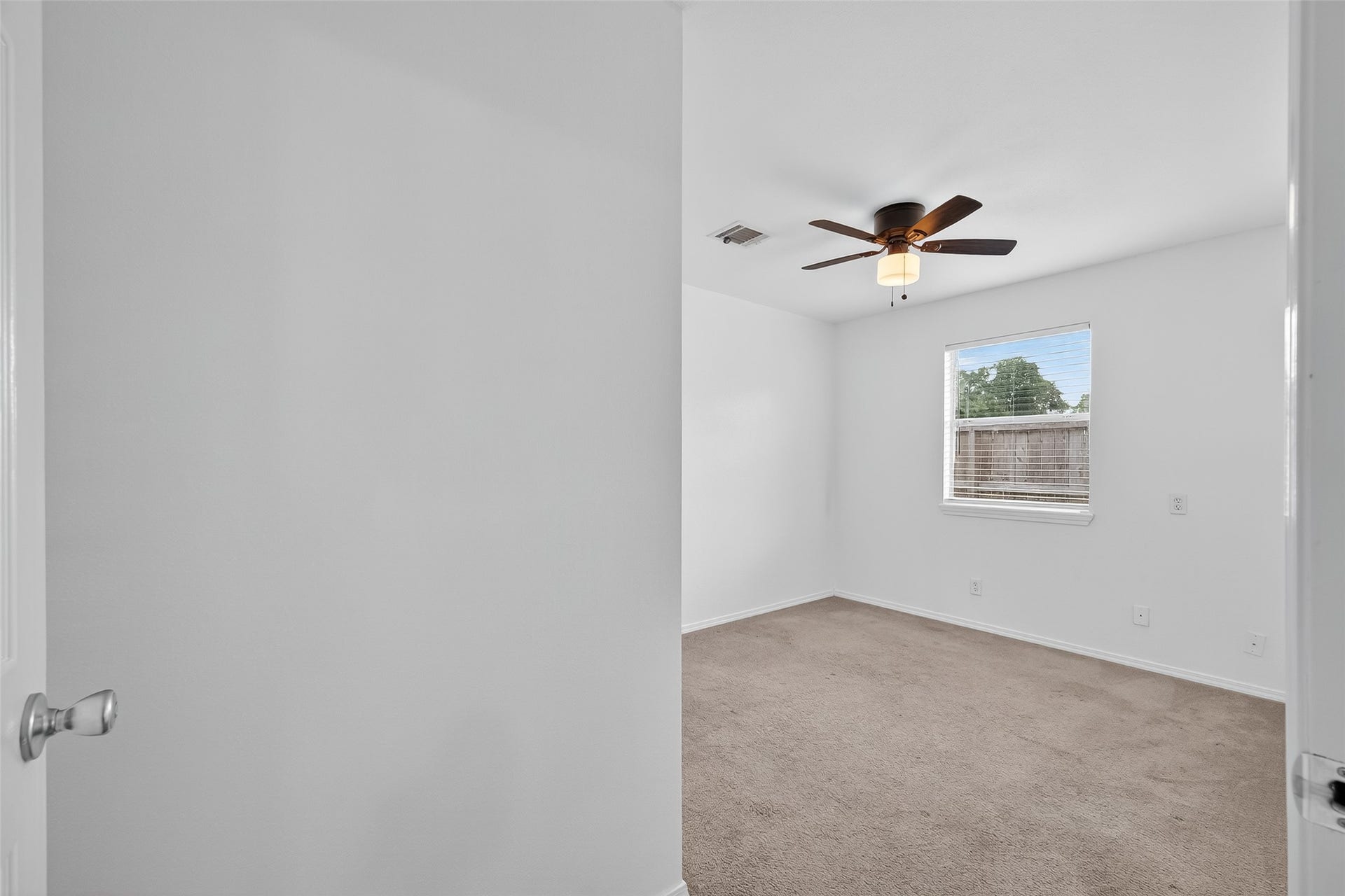 9858 Sageaspen Lane, Houston, TX 77089
