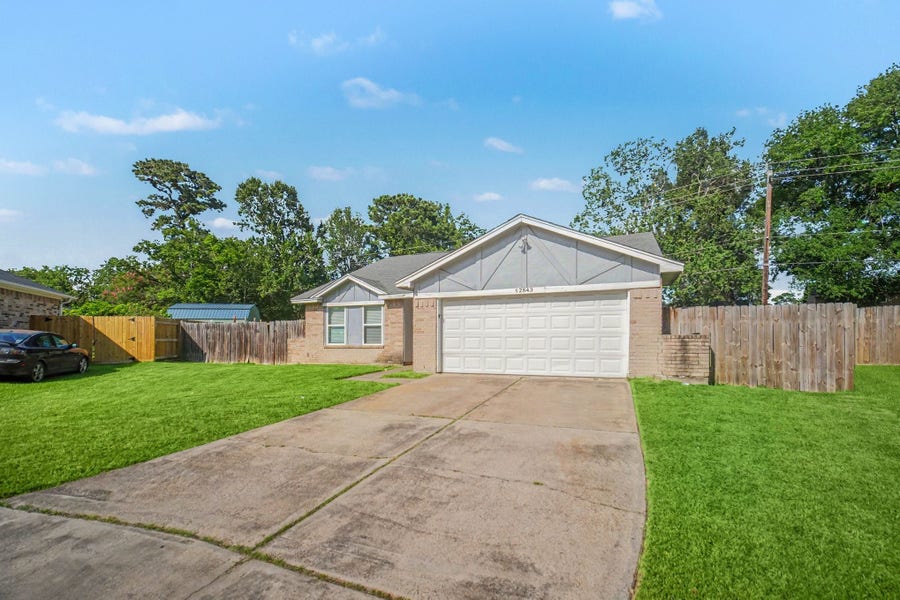 Property photo for 12843 Bamboo Forest Trail, Houston, TX