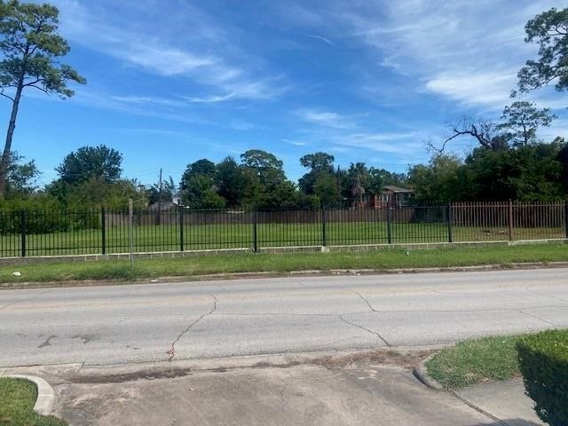 Property photo for 3221 N Macgregor Way, Houston, TX