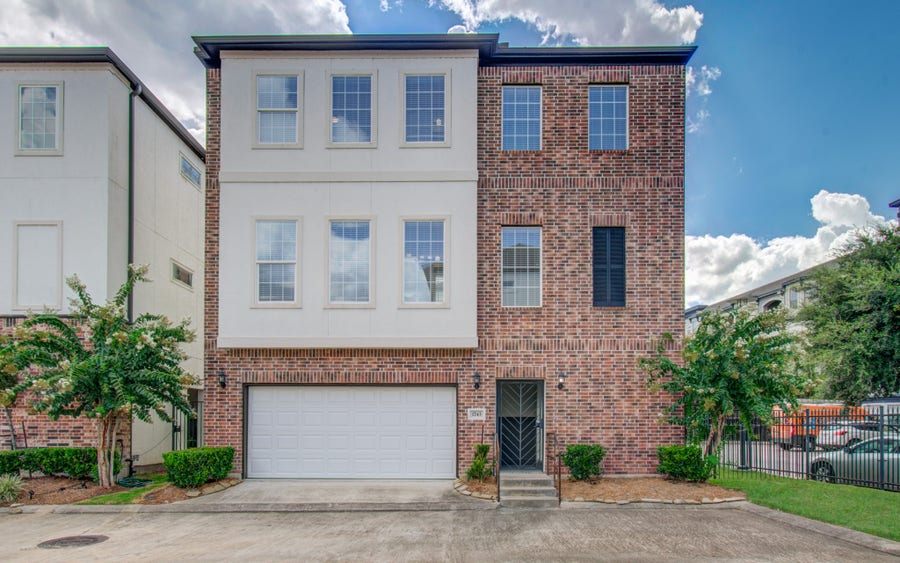 Property photo for 1743 Dominica Drive, Houston, TX