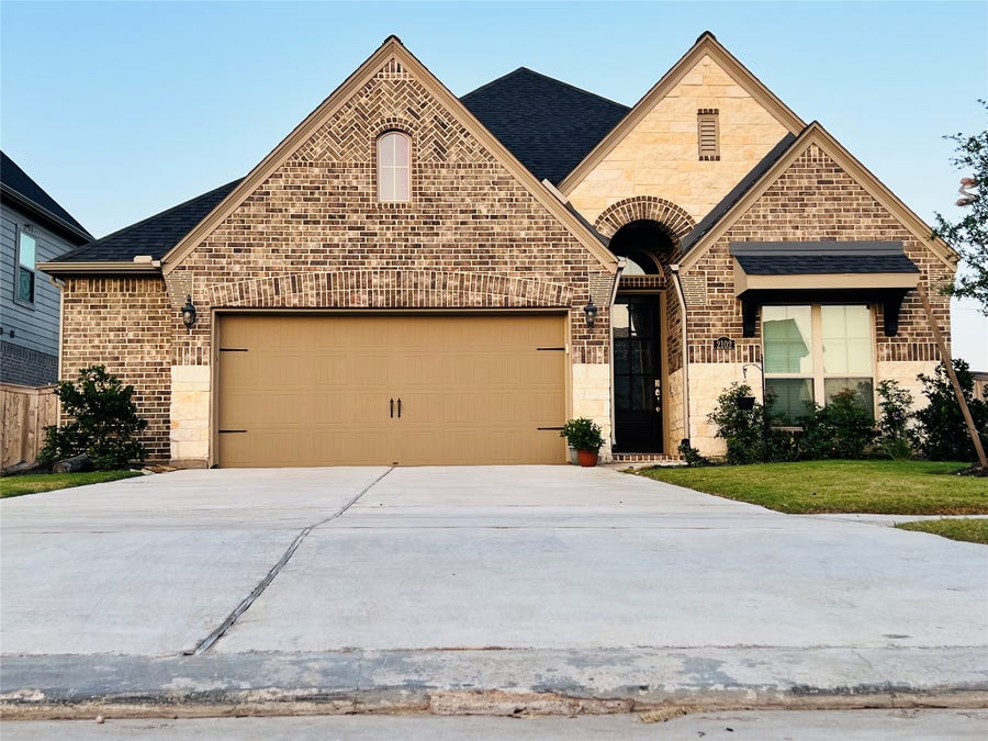Property photo for 2102 Marian Lee Lane, Richmond, TX