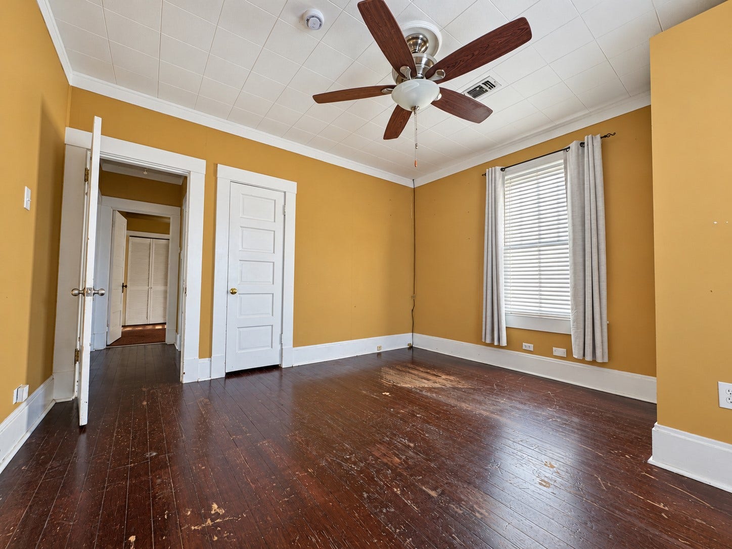 4417 Avenue O 1/2, Galveston, TX 77550 Bedroom 1