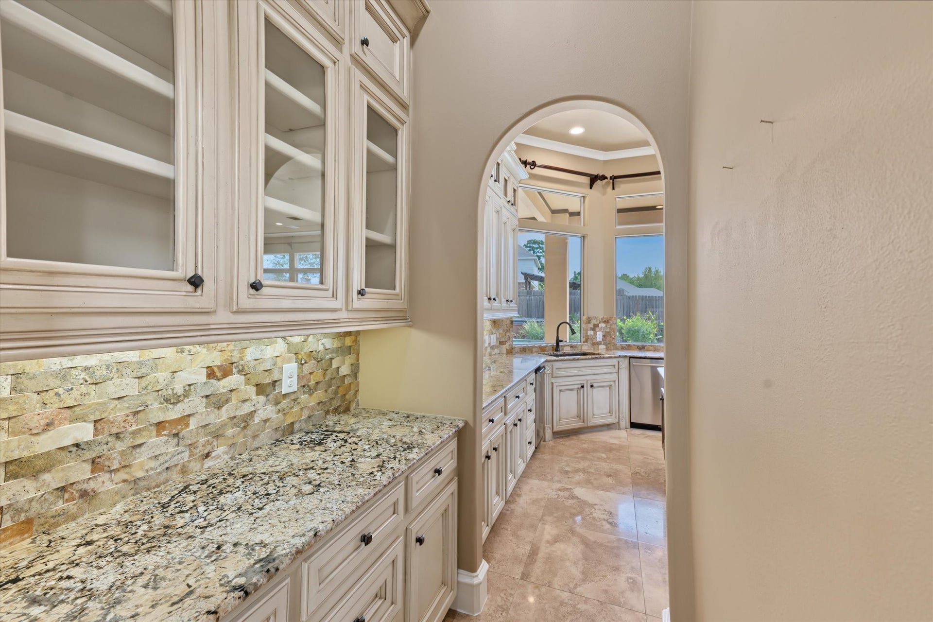 Butler Pantry