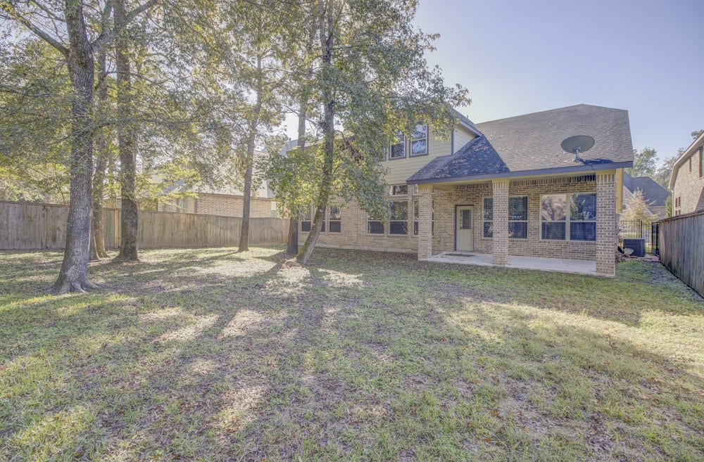 70 S Almondell Circle, The Woodlands, TX 77354 70 S Almondell Circle, The Woodlands, TX 77354