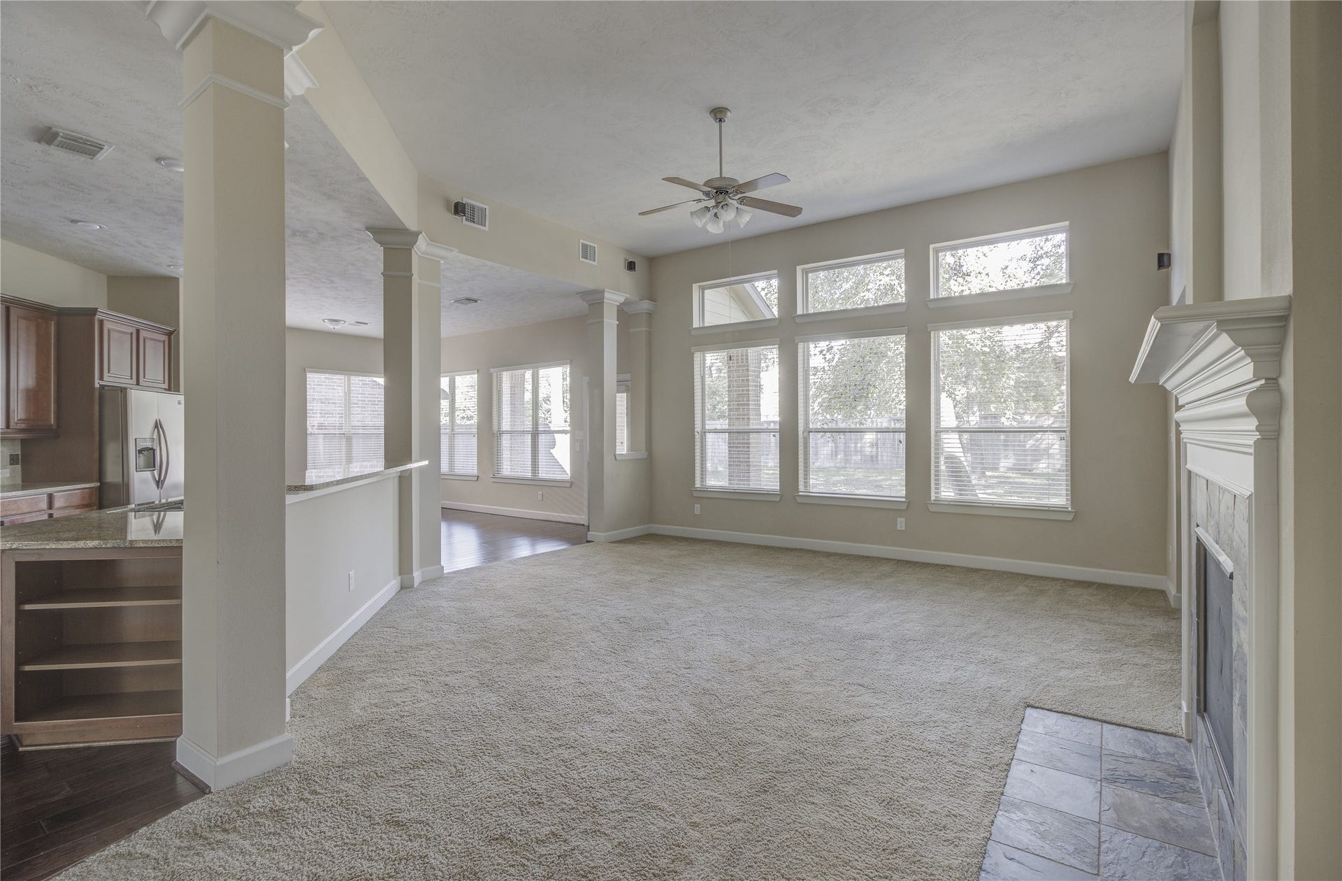70 S Almondell Circle, The Woodlands, TX 77354 70 S Almondell Circle, The Woodlands, TX 77354