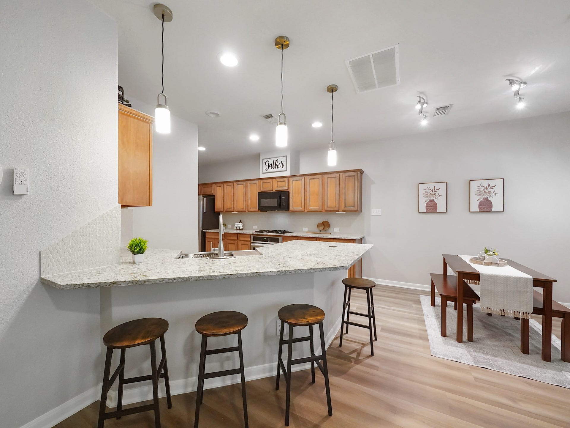 17814 Arapaho Hill Lane, Humble, TX 77346 17814 Arapaho Hill Lane, Humble, TX 77346
