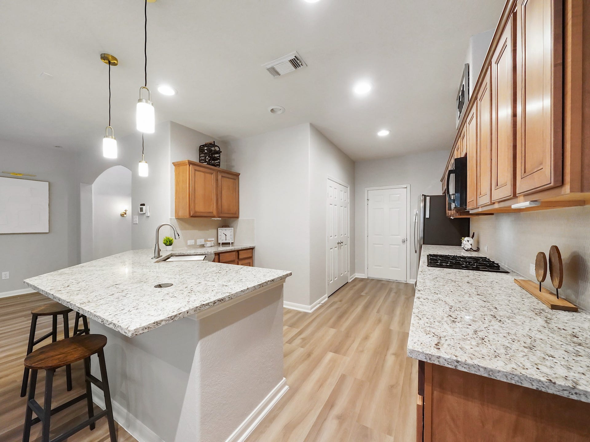 17814 Arapaho Hill Lane, Humble, TX 77346 17814 Arapaho Hill Lane, Humble, TX 77346