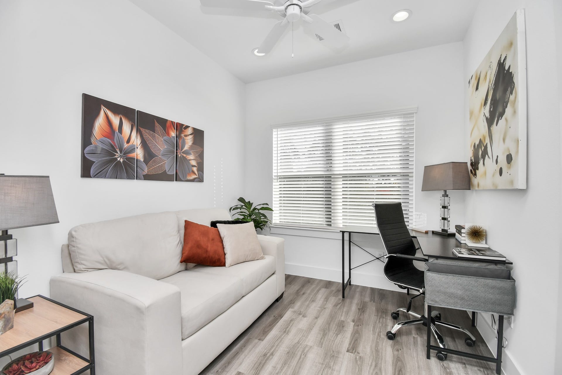 2005 Laverne Hollow Lane, #A, Houston, TX 77080 Bedroom #1