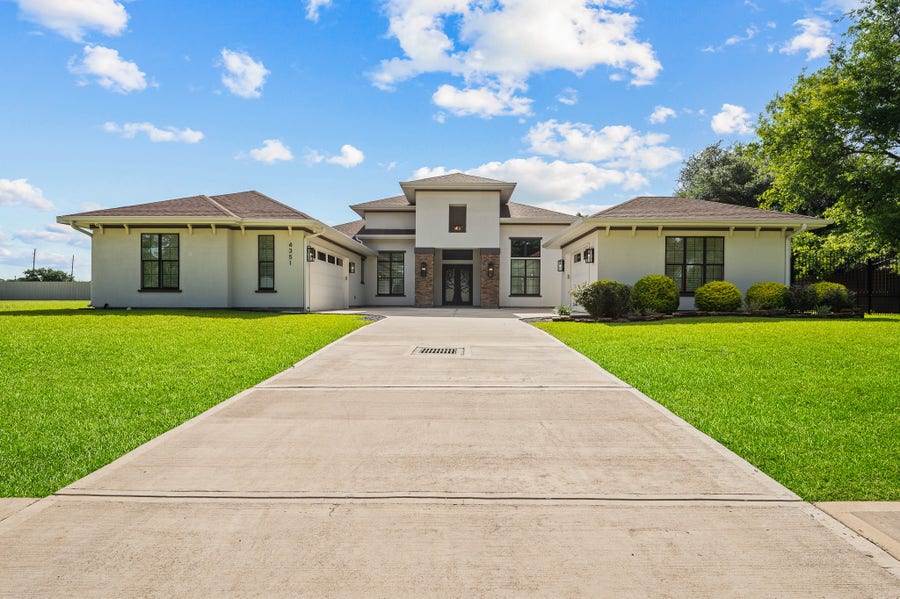 Property photo for 4351 Frontier Drive, Houston, TX
