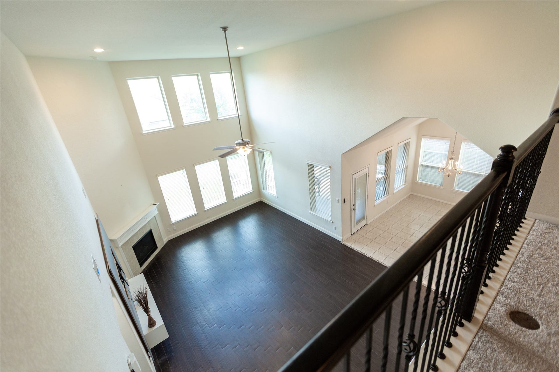 21014 Brunson Falls Drive, Richmond, TX 77407 Second floor overlooking main living room area