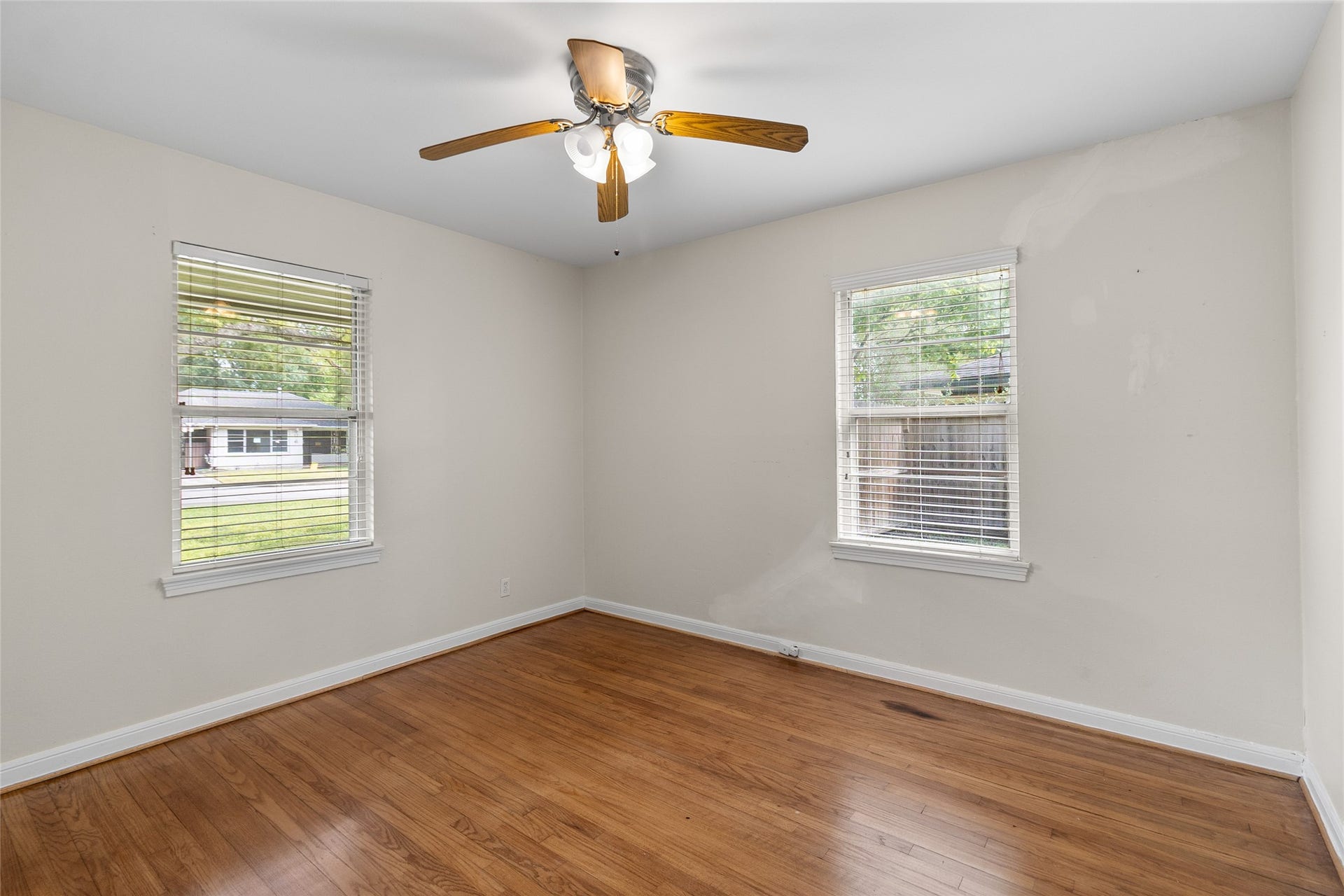 3023 Fairhope Street, Houston, TX 77025 3023 Fairhope Street, Houston, TX 77025