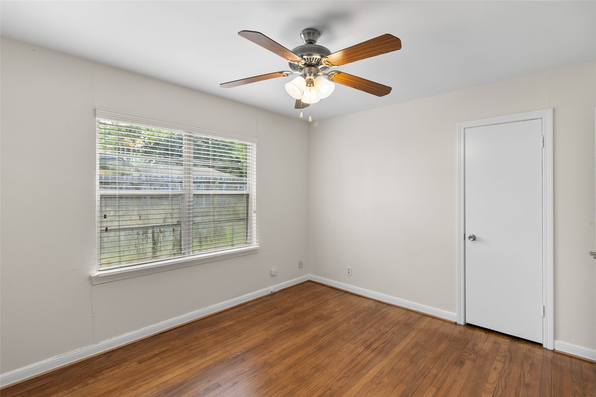 3023 Fairhope Street, Houston, TX 77025 3023 Fairhope Street, Houston, TX 77025
