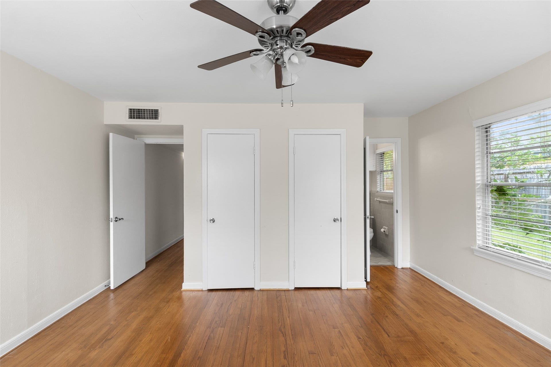 3023 Fairhope Street, Houston, TX 77025 3023 Fairhope Street, Houston, TX 77025