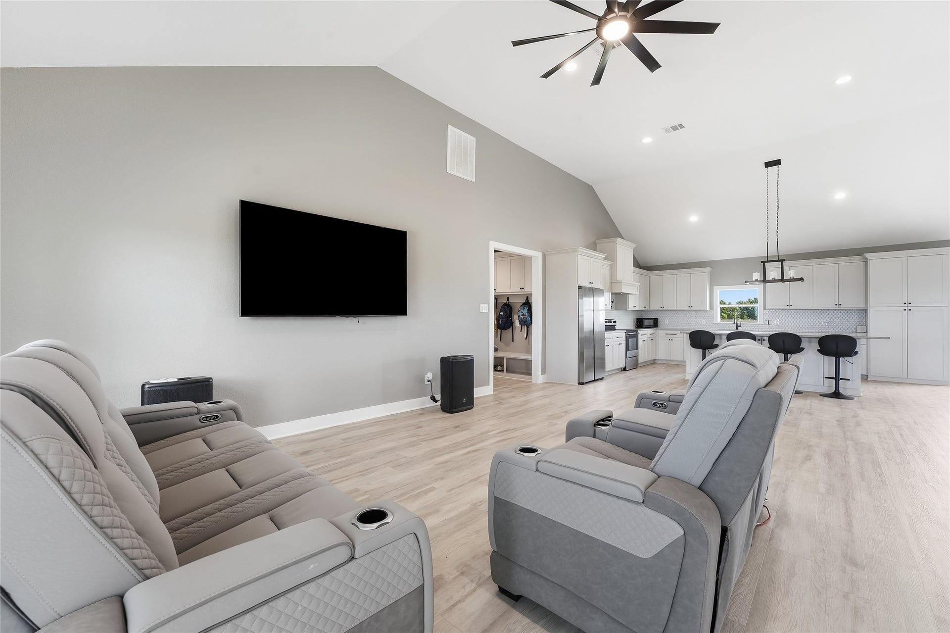 15007 Wolfgang Road, Guy, TX 77444