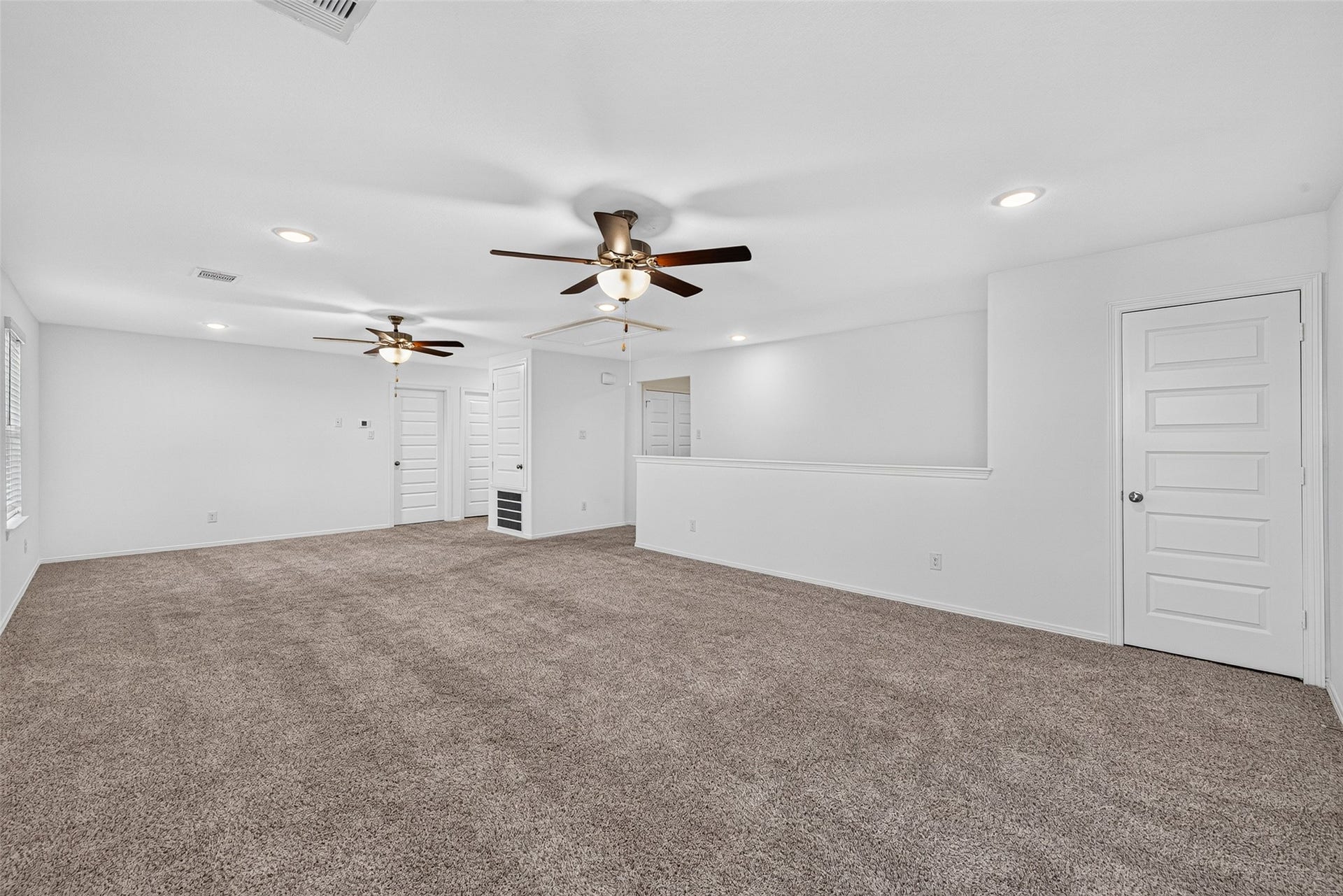 HUGE Game Room with two Ceiling Fans