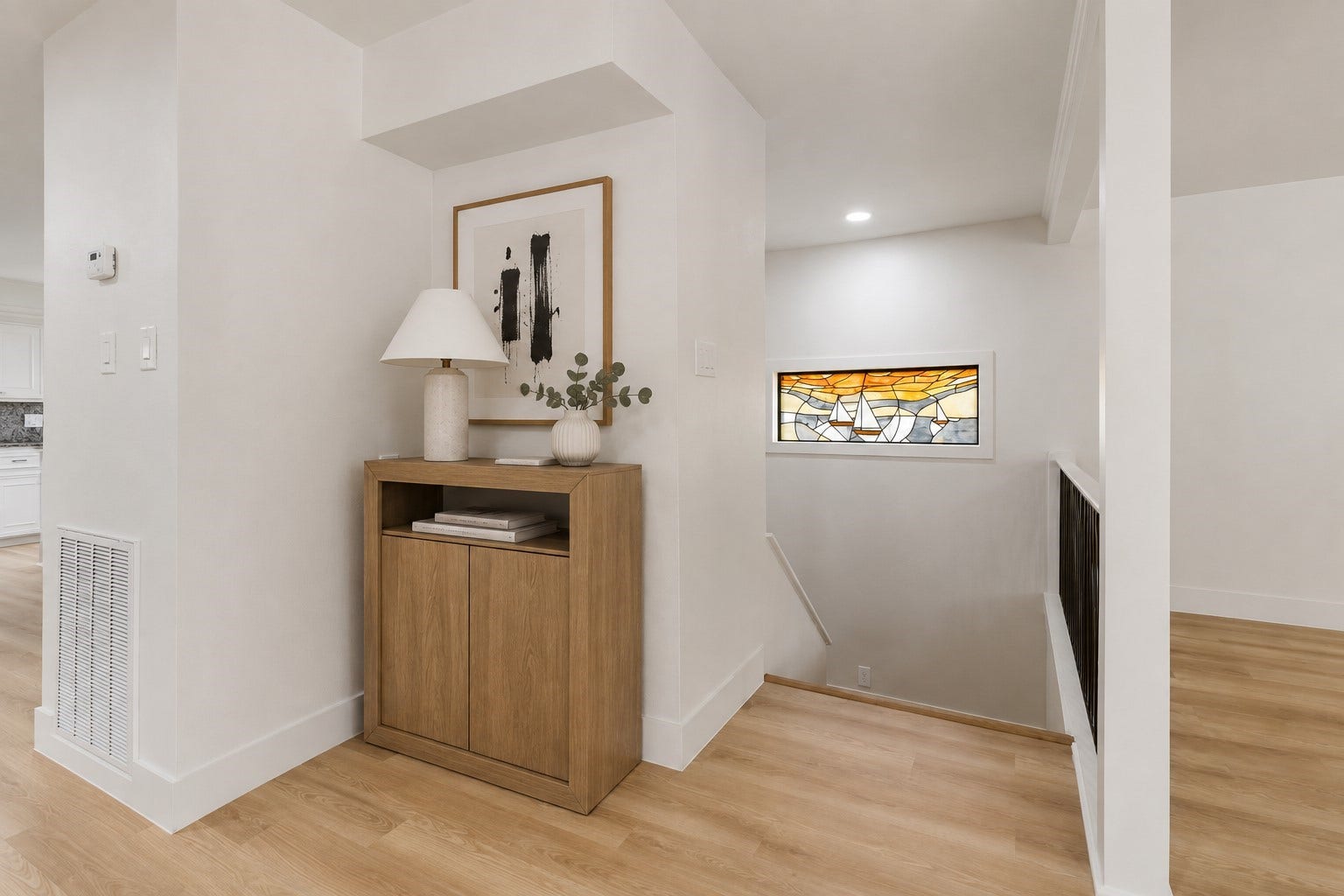 190 Dawns Edge Drive, Montgomery, TX 77356 Upstairs, a beautiful stained-glass window adds character, color, and a distinctive architectural touch.(Furniture has been virtually staged)