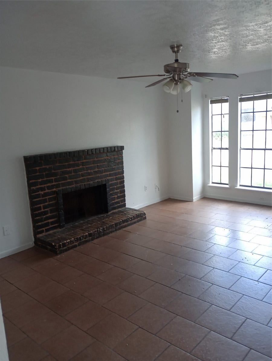 Property photo for 10115 Emerald Park Drive, Houston, TX