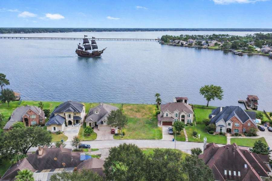 Property photo for 8826 Cross Country Drive, Houston, TX