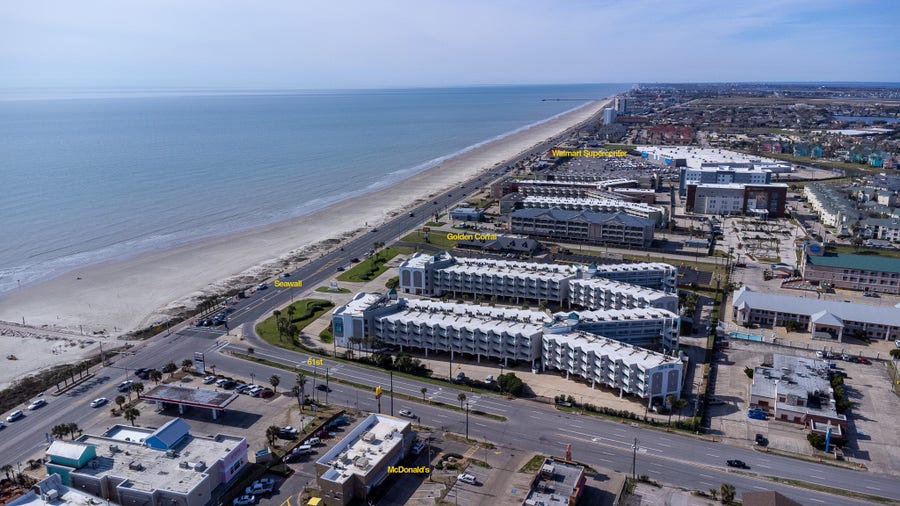 Property photo for 6102 Seawall Boulevard, #286, Galveston, TX