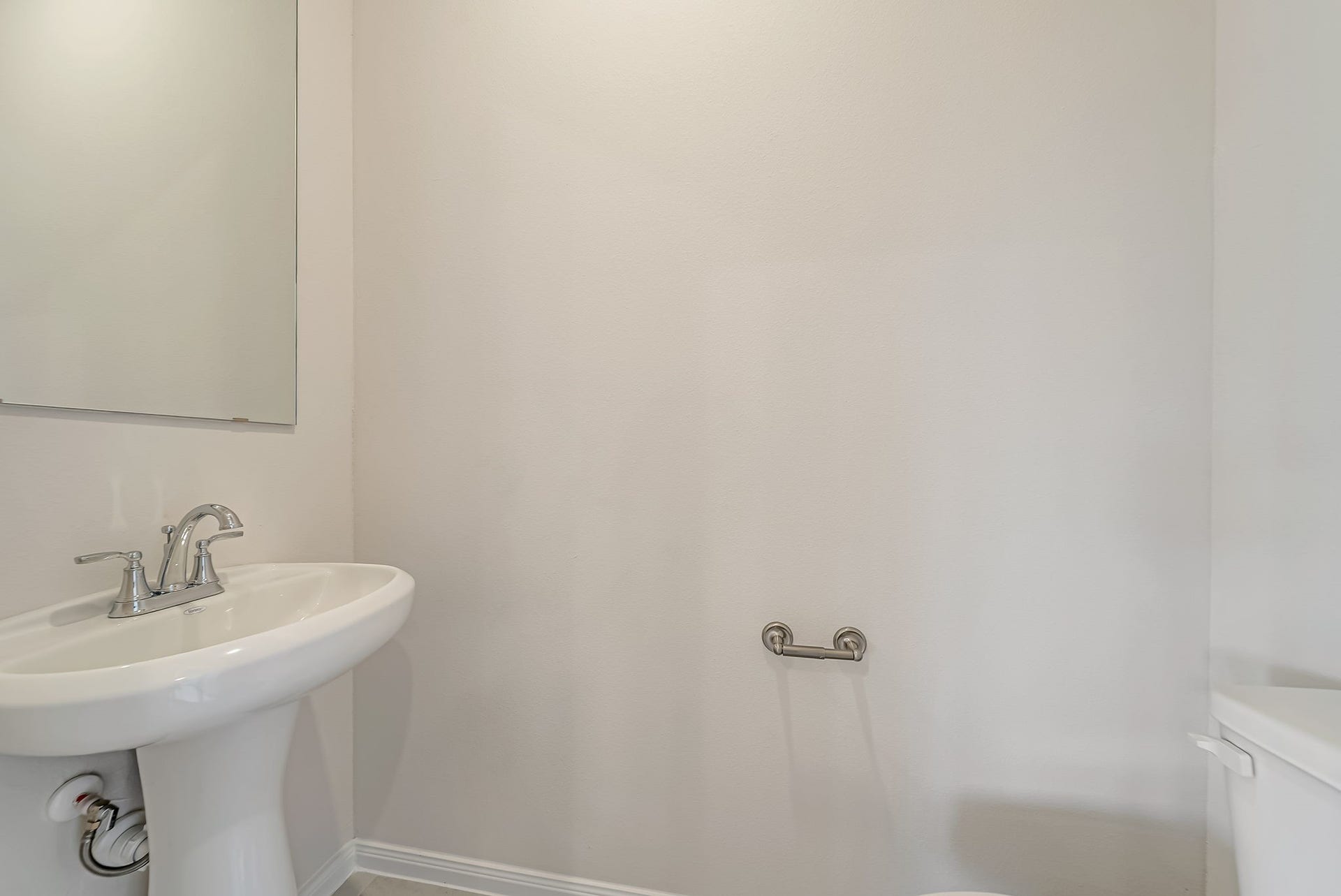 20637 Dynamic Court, Humble, TX 77338 Half Bath