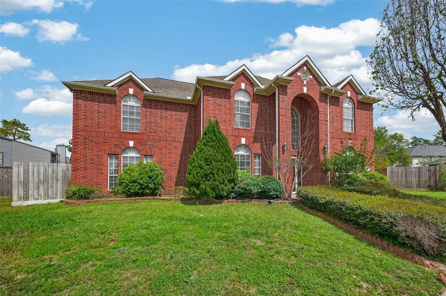 Property photo for 13918 Whispertrail Court, Houston, TX