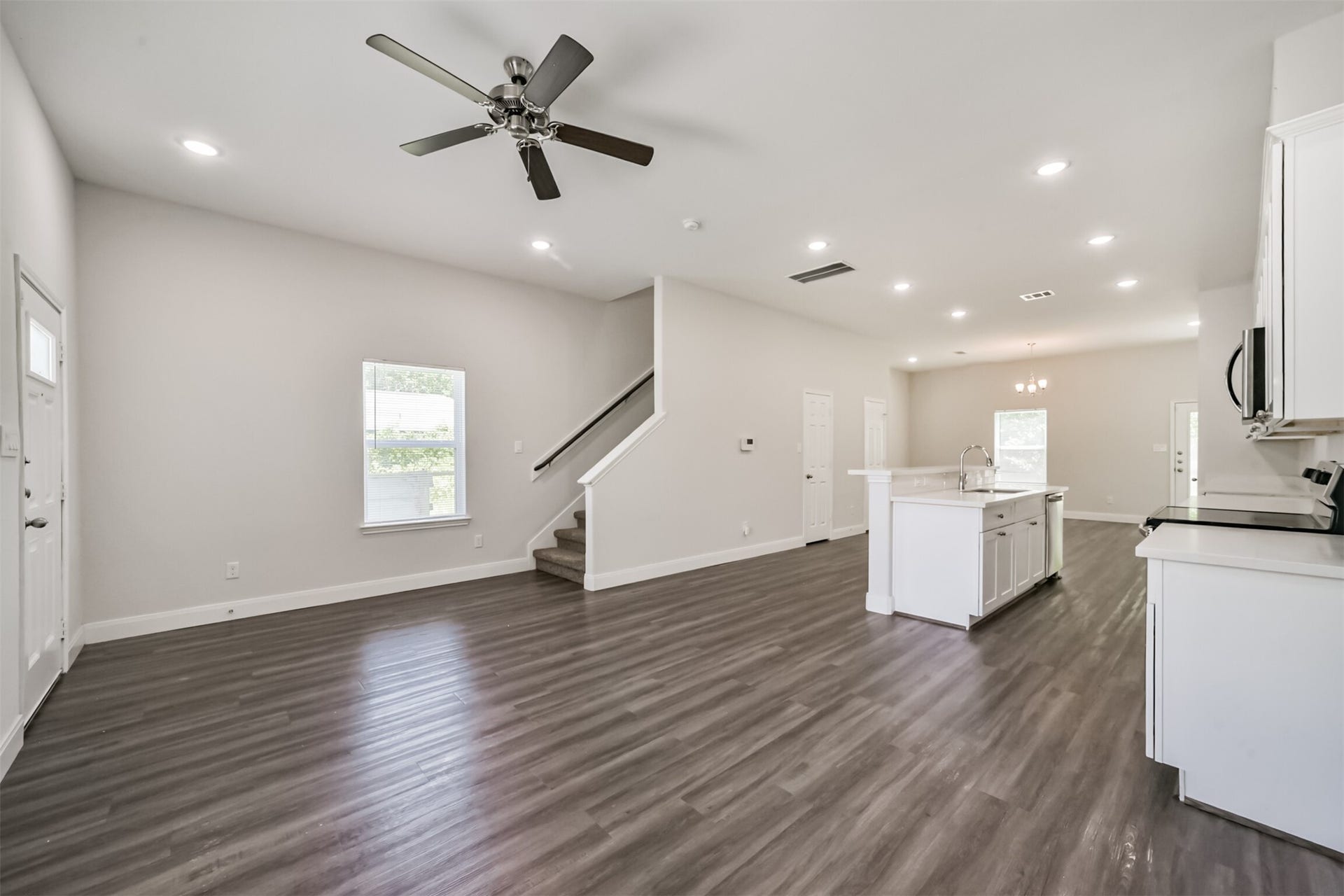 5604 Eastland Street, Houston, TX 77028 5604 Eastland Street, Houston, TX 77028