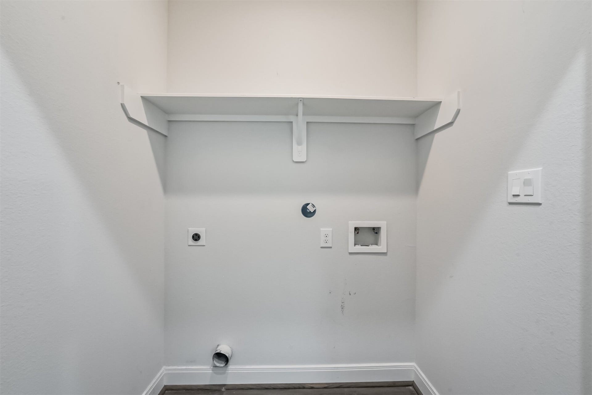 5604 Eastland Street, Houston, TX 77028 5604 Eastland Street, Houston, TX 77028