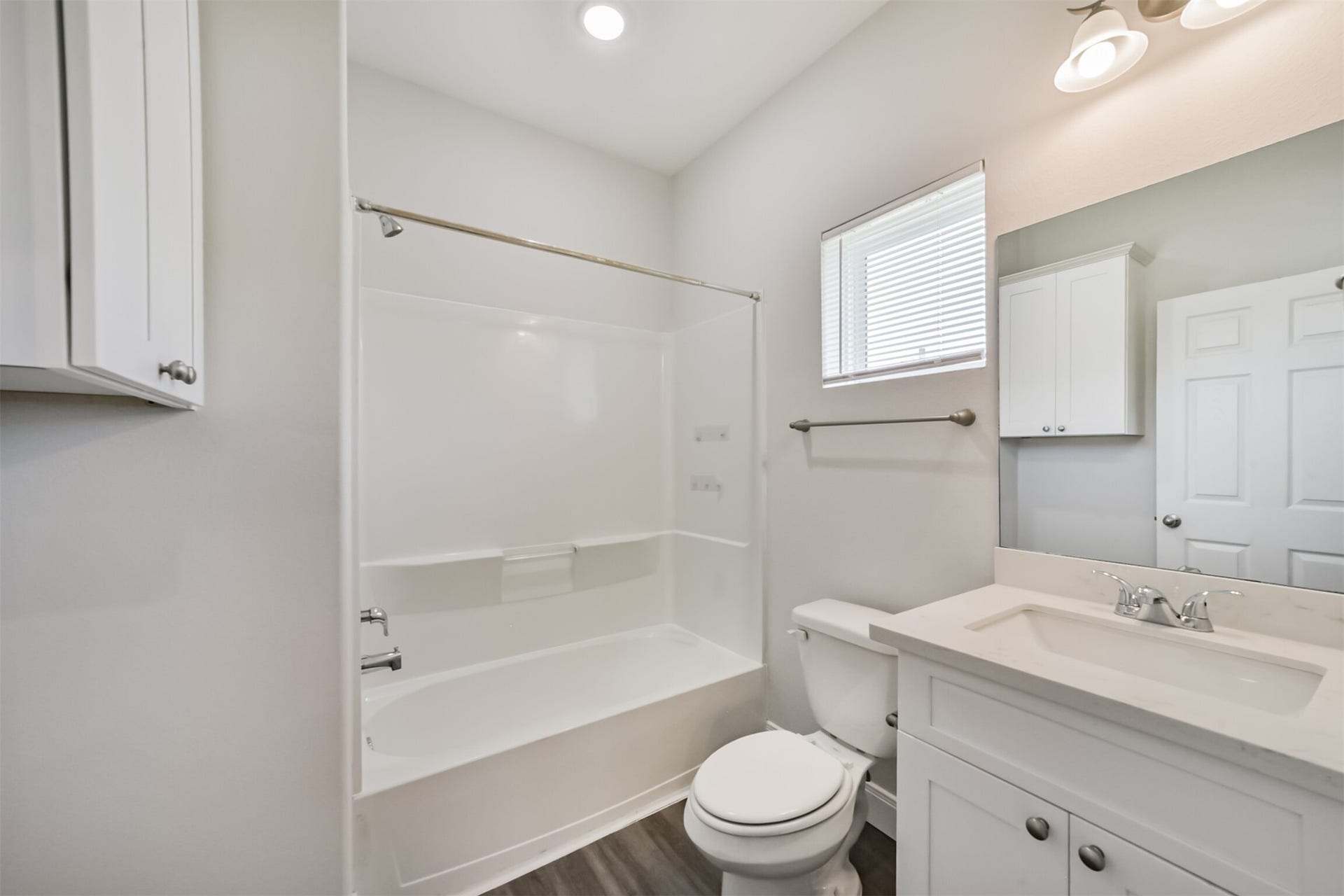 5604 Eastland Street, Houston, TX 77028 5604 Eastland Street, Houston, TX 77028