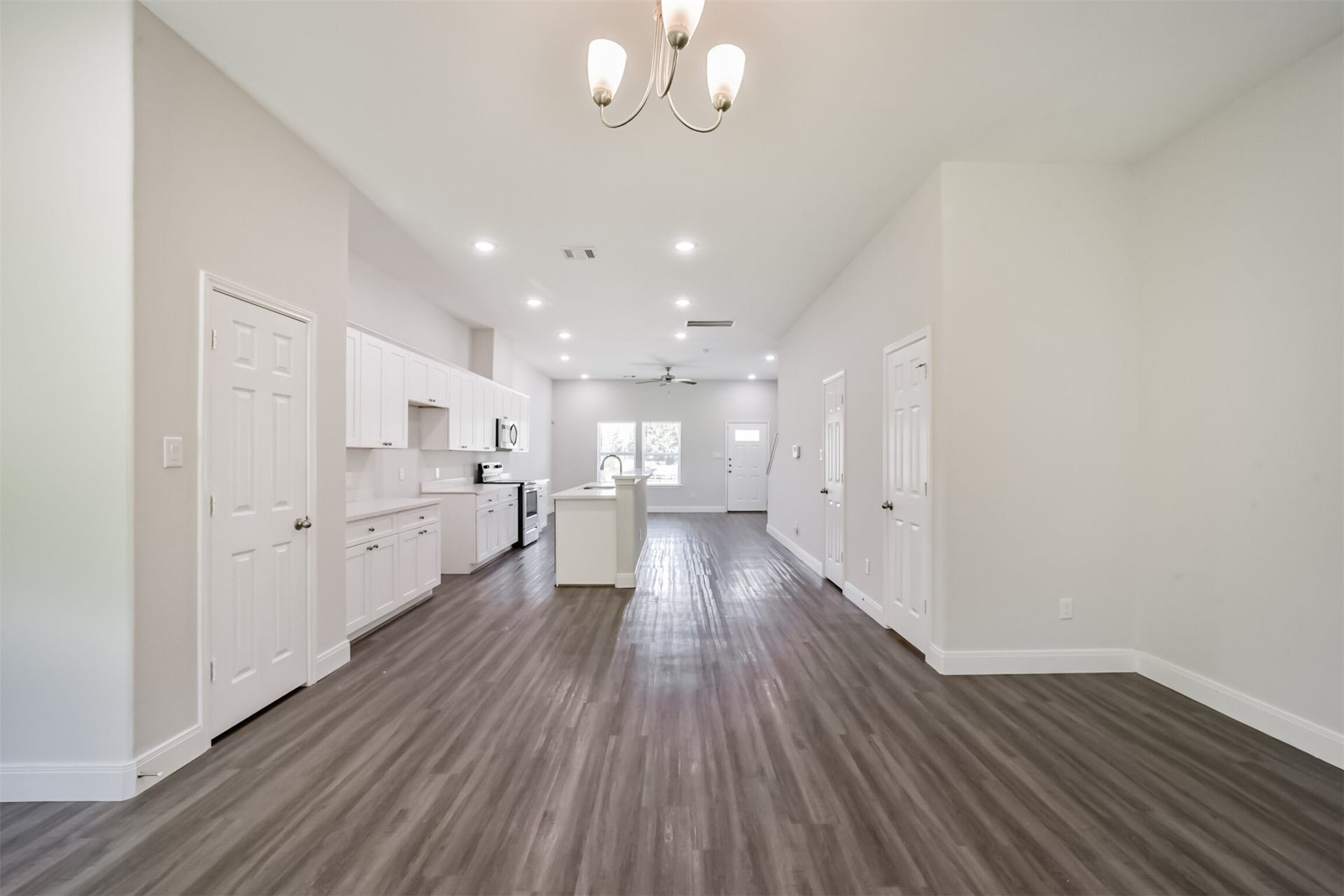 5604 Eastland Street, Houston, TX 77028 5604 Eastland Street, Houston, TX 77028