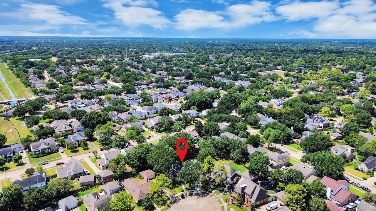 15047 Tramore Drive, Houston, TX 77083 Aerial view of location, location, location! Settled in an established neighborhood and near various shopping and dining options with an easy commute to 59/69 and Hwy 6.