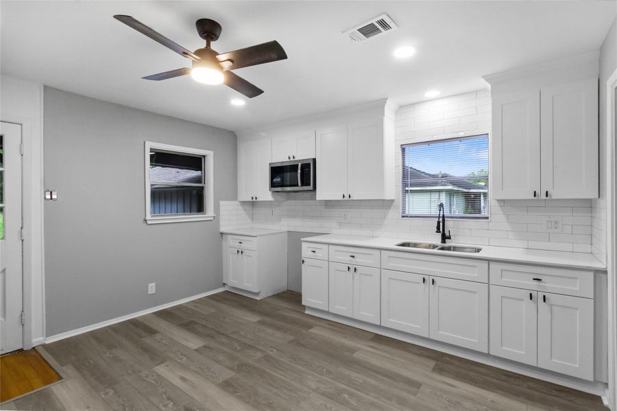 Property photo for 4926 2nd Street, Pasadena, TX