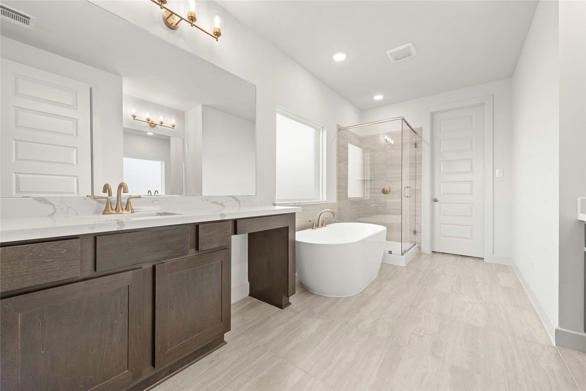 2019 Lobo Court, Montgomery, TX 77316 2019 Lobo Court, Montgomery, TX 77316