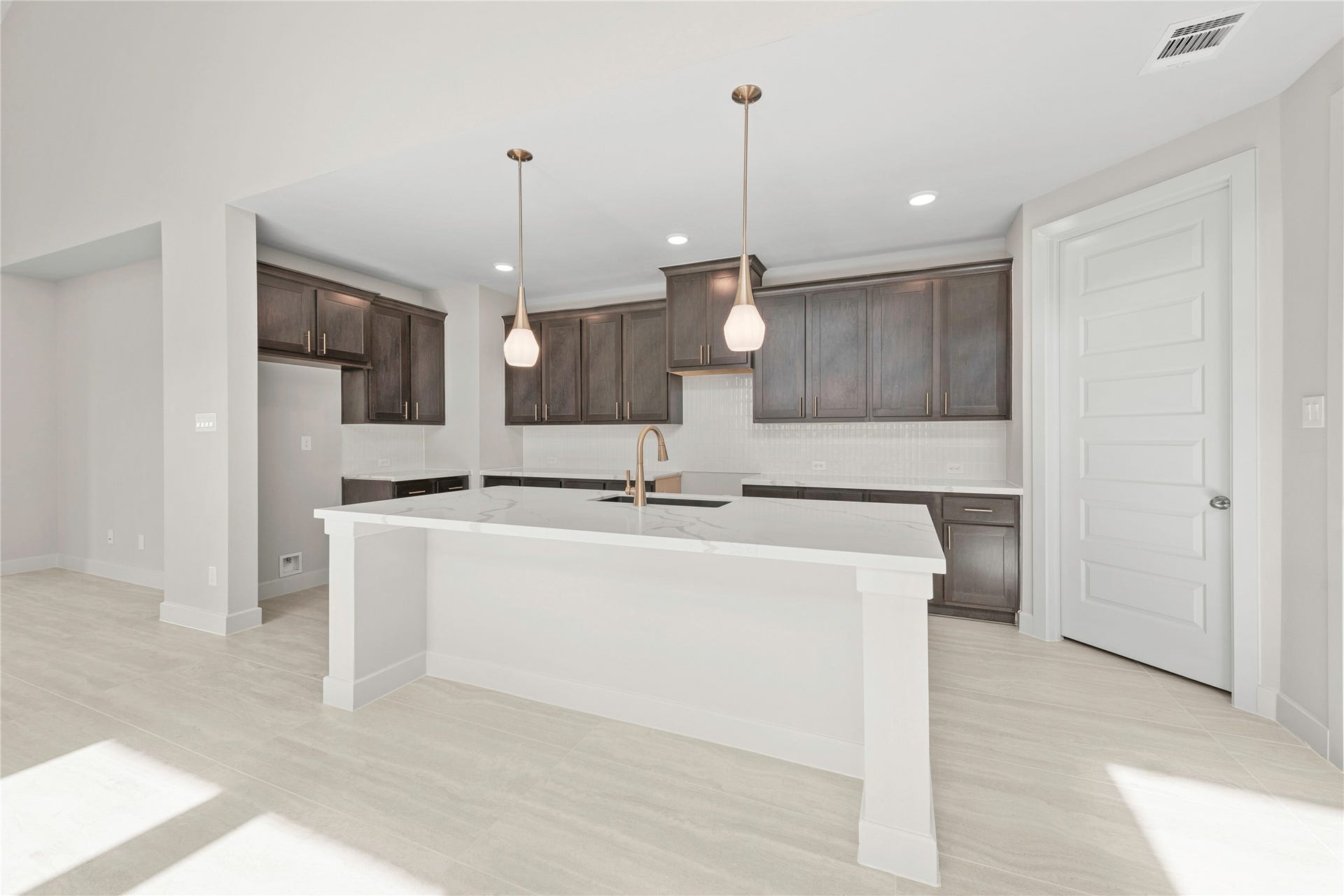 2019 Lobo Court, Montgomery, TX 77316 2019 Lobo Court, Montgomery, TX 77316
