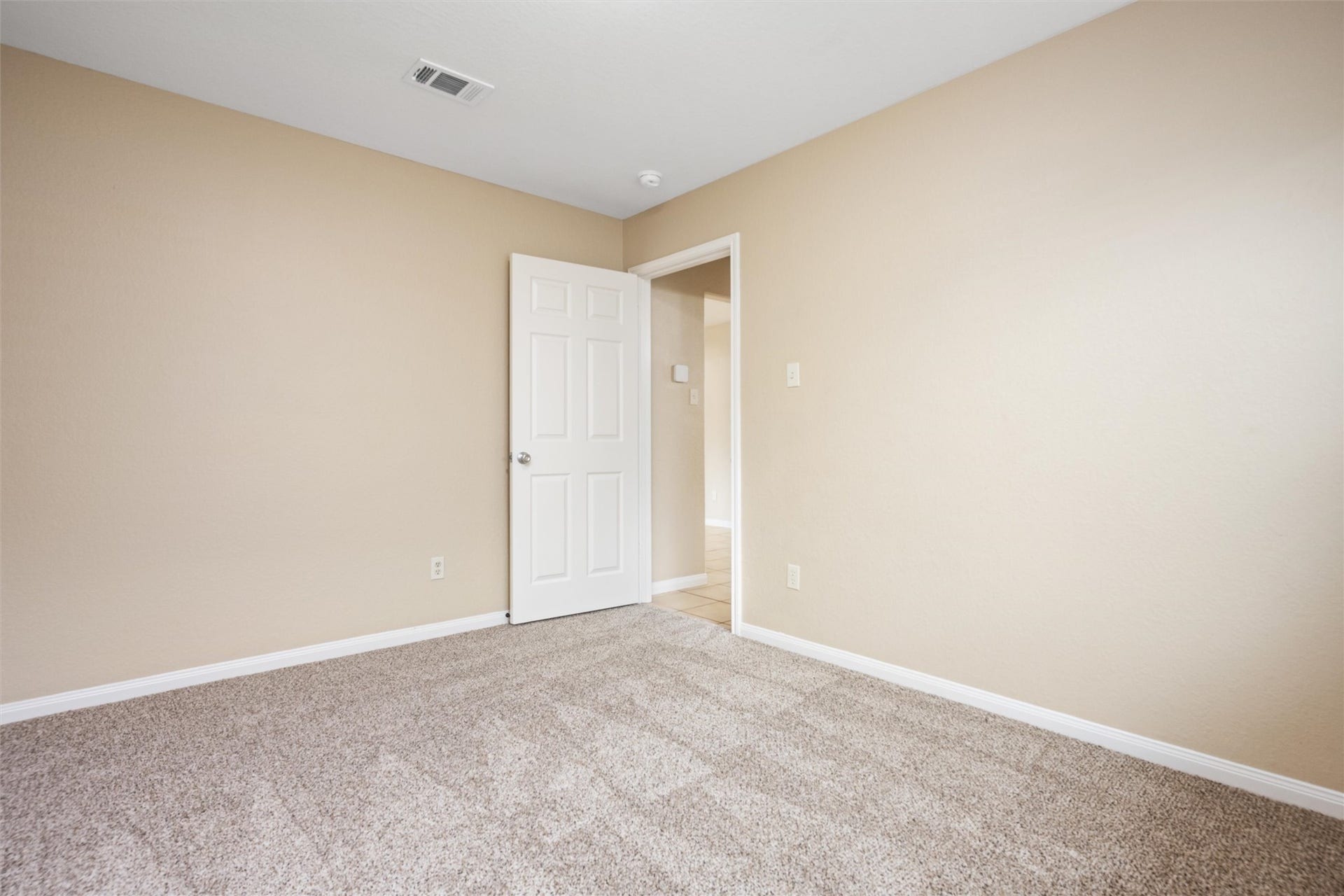 Guest Bedroom 1