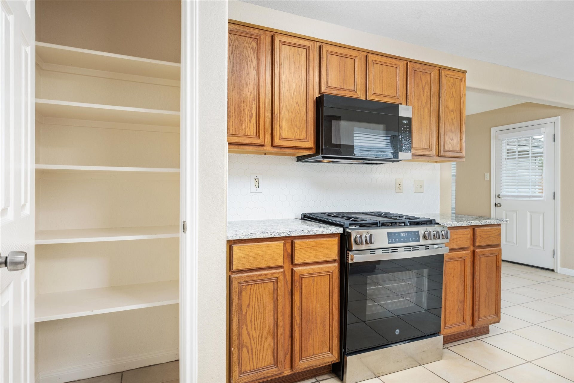 4414 Bridgevillage Drive, Spring, TX 77373
