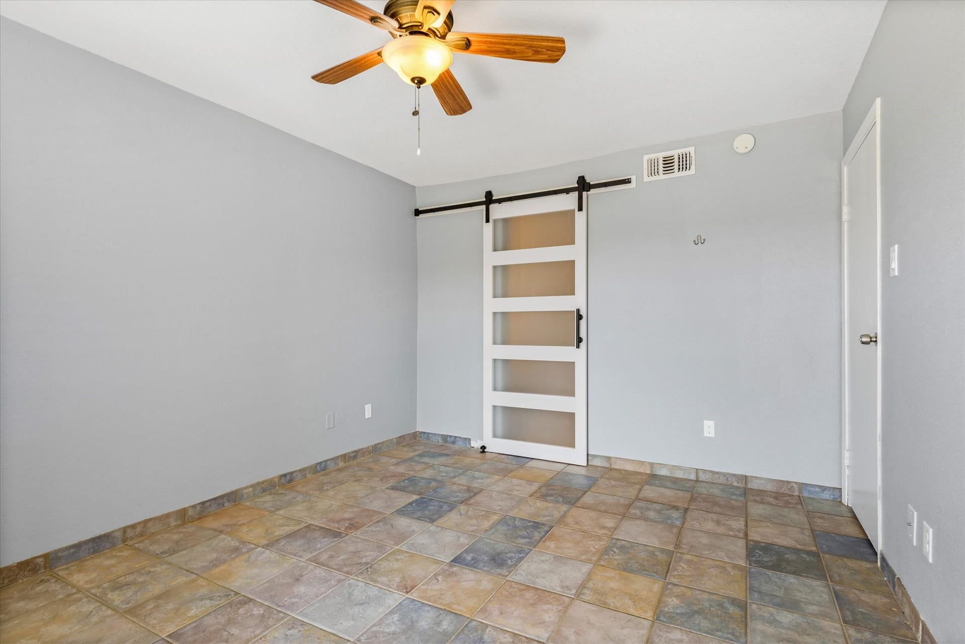 18515 Egret Bay Boulevard, #808, Webster, TX 77058 18515 Egret Bay Boulevard, #808, Webster, TX 77058