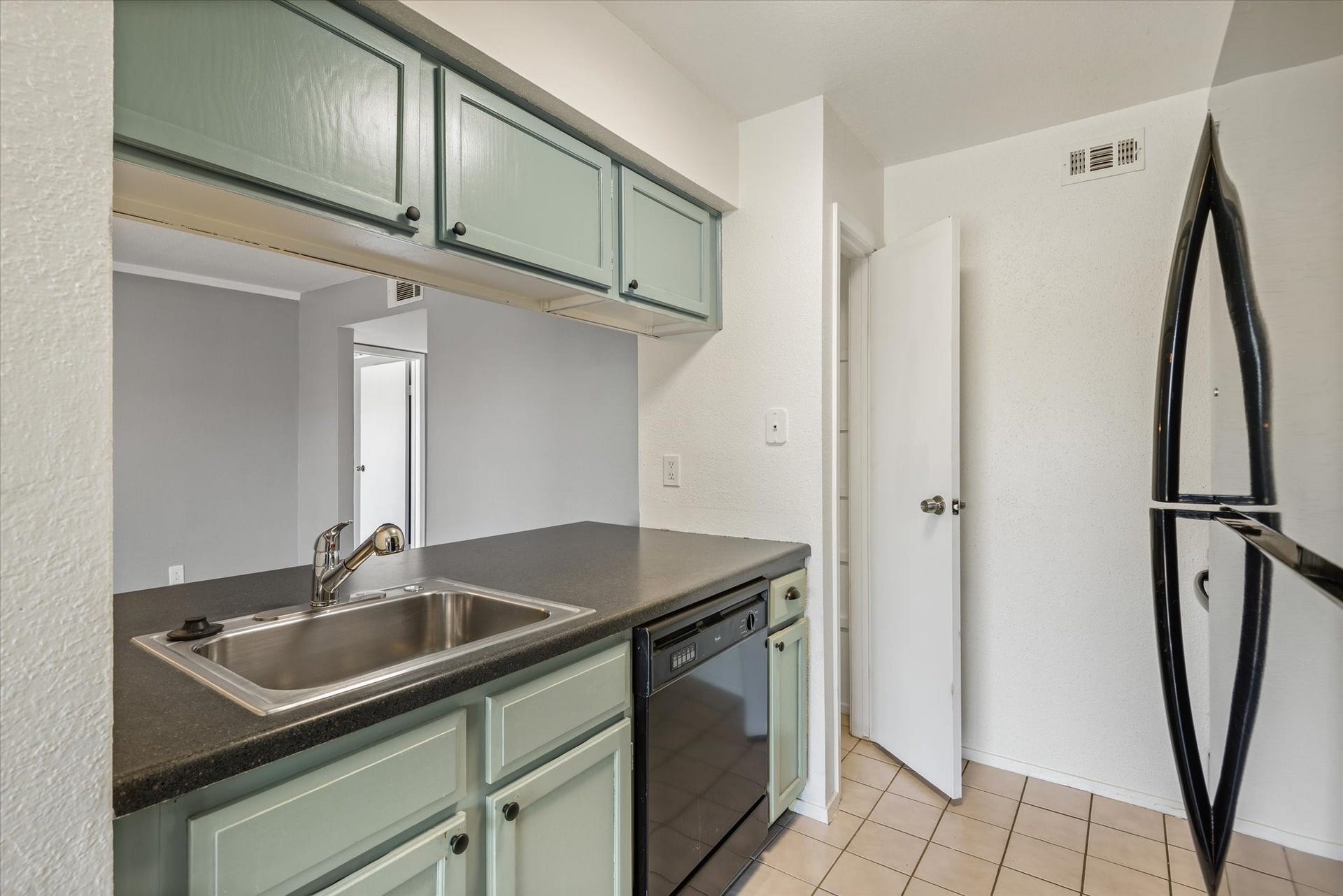 18515 Egret Bay Boulevard, #808, Webster, TX 77058 18515 Egret Bay Boulevard, #808, Webster, TX 77058