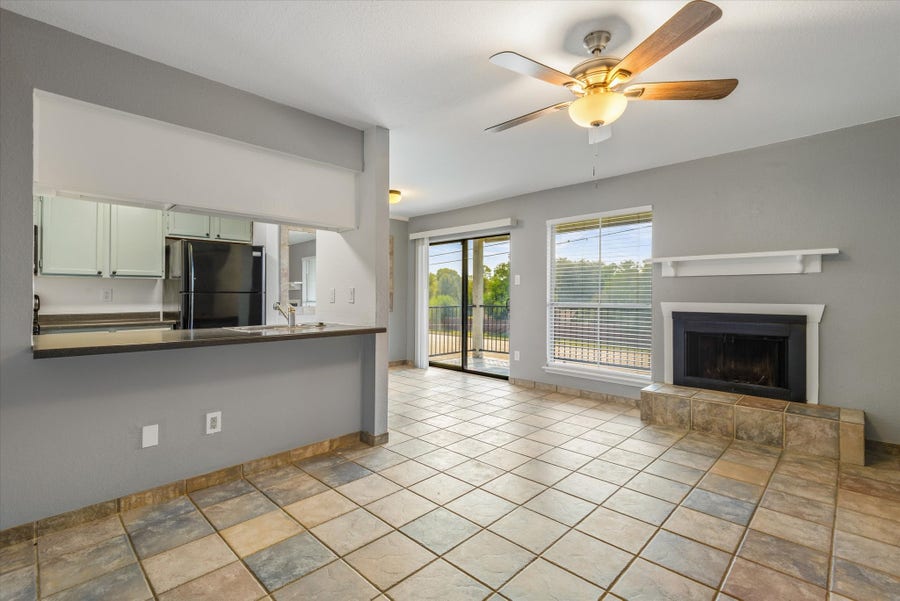 Property photo for 18515 Egret Bay Boulevard, #808, Webster, TX