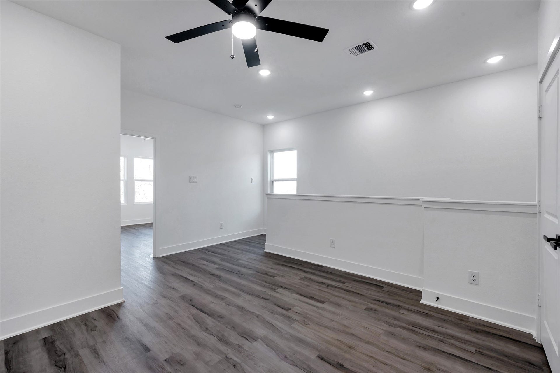8328 Corinth Street, #B, Houston, TX 77051 8328 Corinth Street, #B, Houston, TX 77051