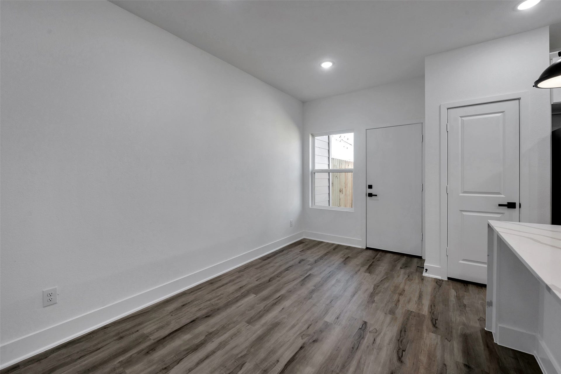 8328 Corinth Street, #B, Houston, TX 77051 8328 Corinth Street, #B, Houston, TX 77051