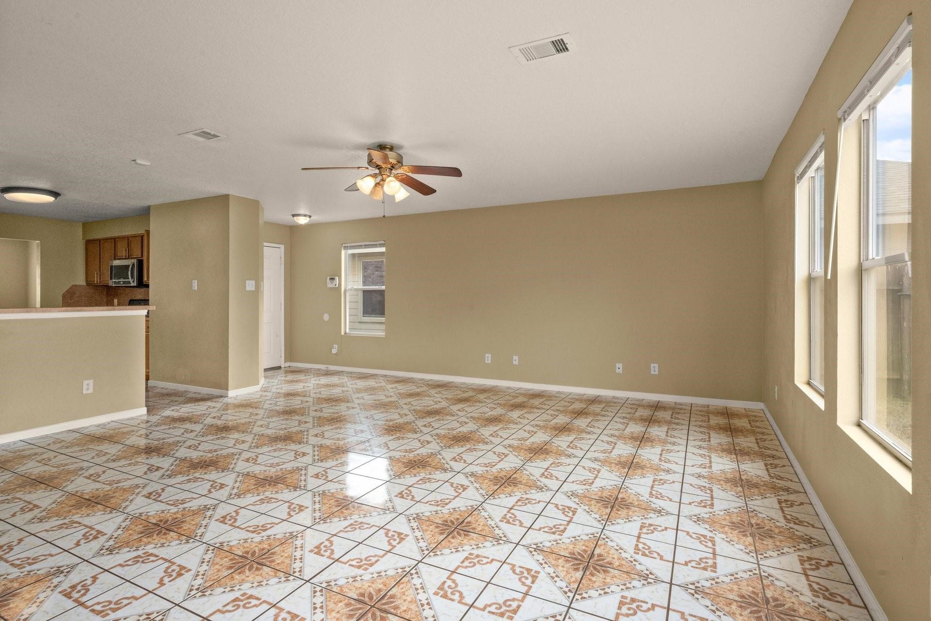 1119 Mossy Branch Street, Houston, TX 77073 1119 Mossy Branch Street, Houston, TX 77073