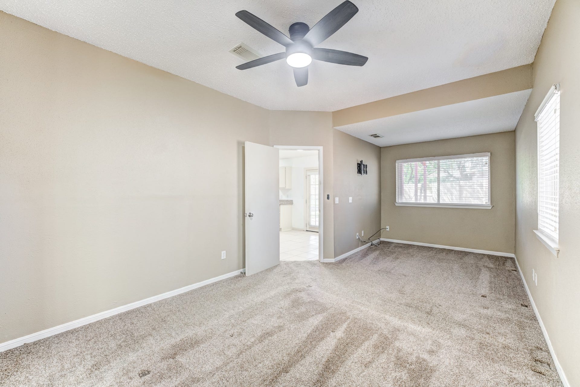 9607 Yearling Court, Houston, TX 77065 9607 Yearling Court, Houston, TX 77065