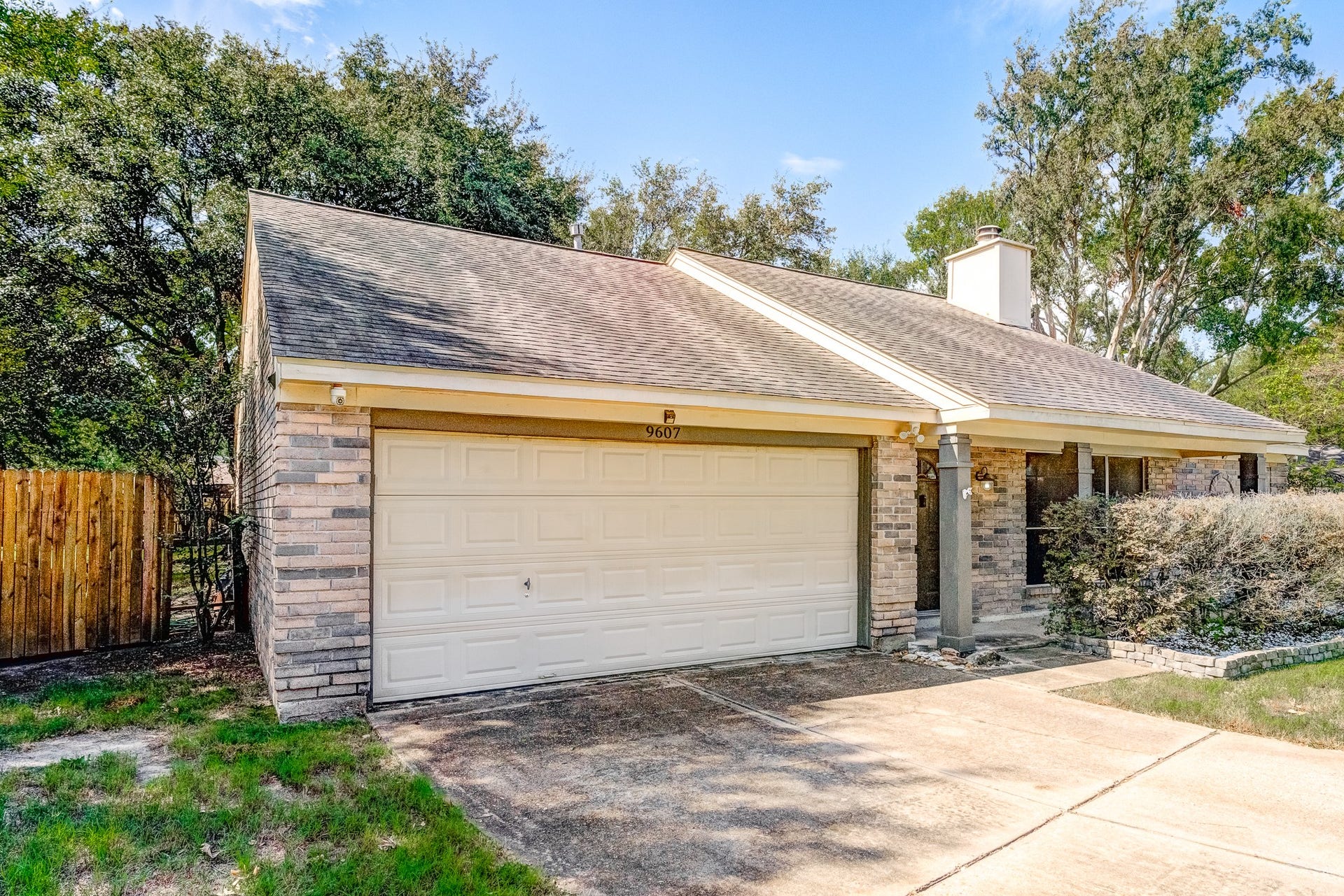 9607 Yearling Court, Houston, TX 77065 9607 Yearling Court, Houston, TX 77065
