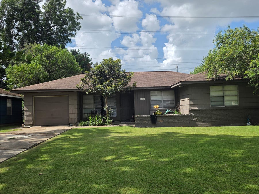 Property photo for 10319 Lafferty Oaks Street, Houston, TX