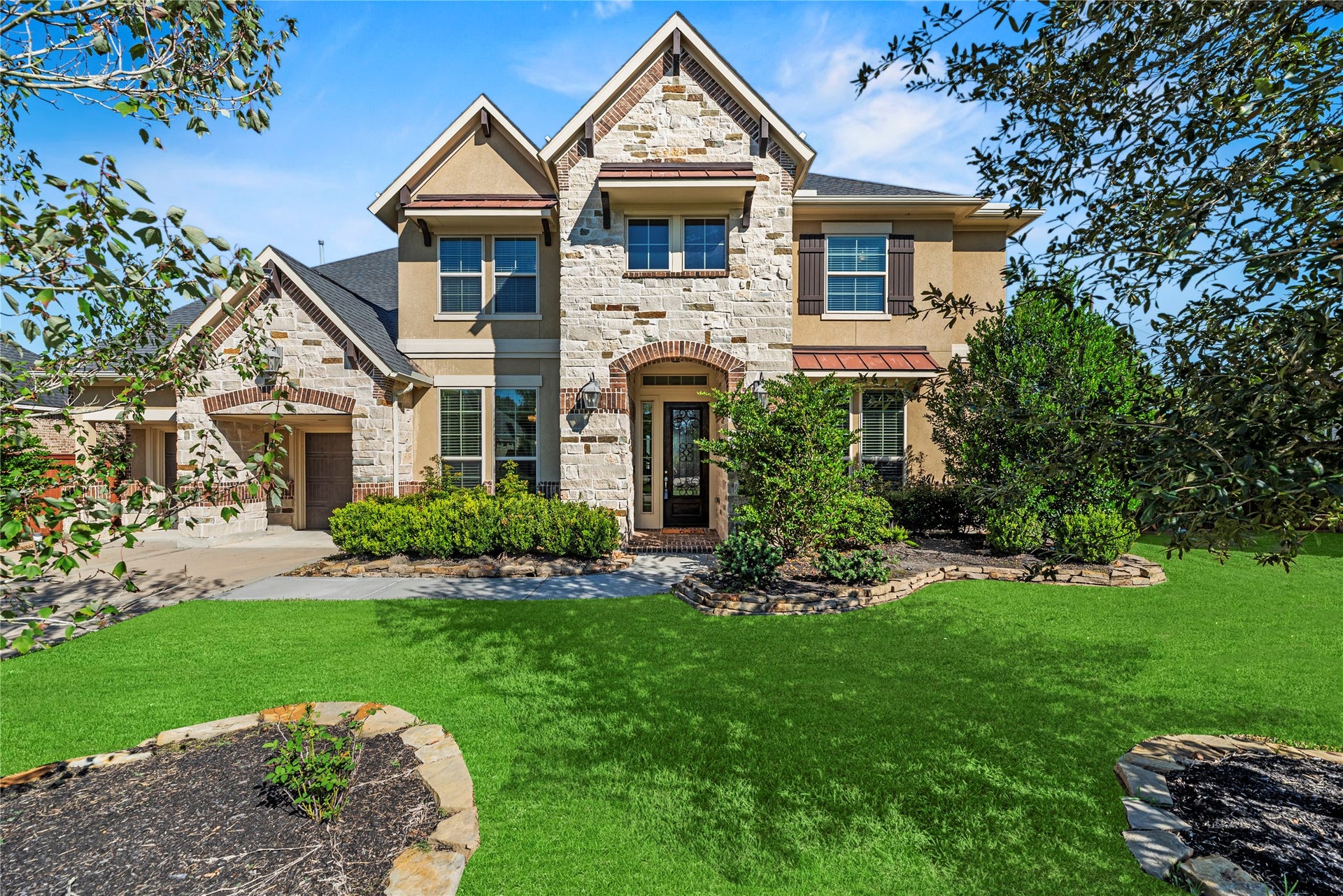 19610 Lone Tupelo Court, Cypress, TX 77433
