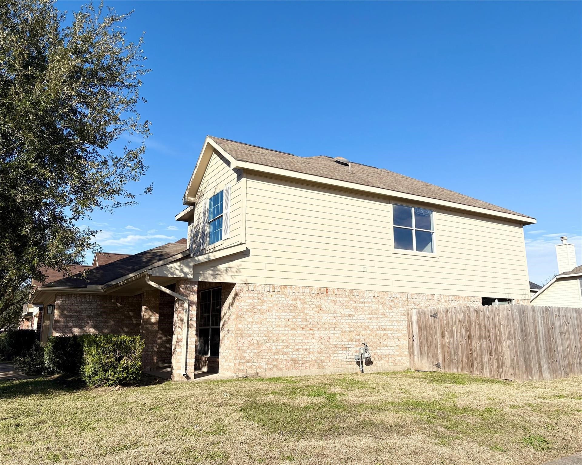 6927 PHEASANT OAK Drive, Houston, TX 77083 6927 PHEASANT OAK Drive, Houston, TX 77083