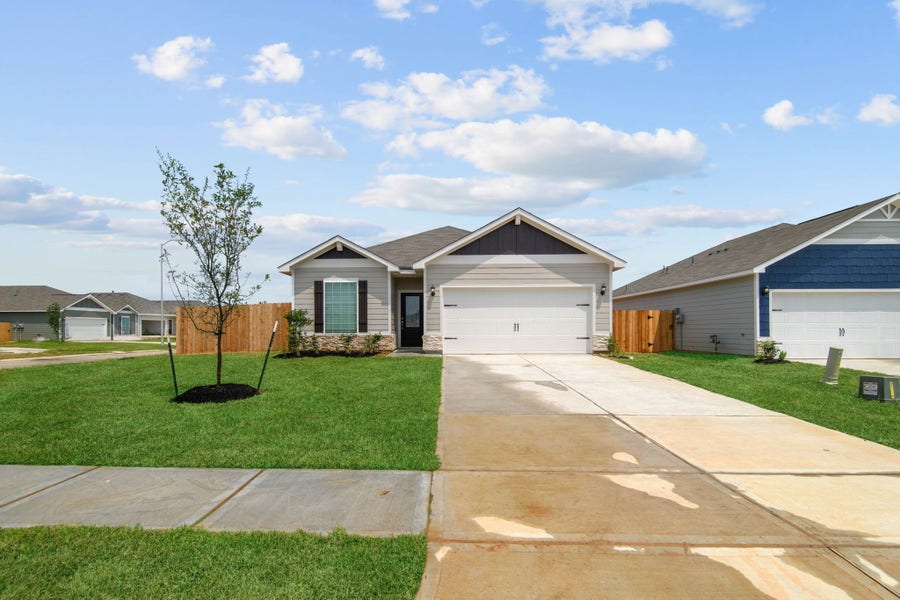 Property photo for 701 Jasmine Ridge Lane, Waller, TX