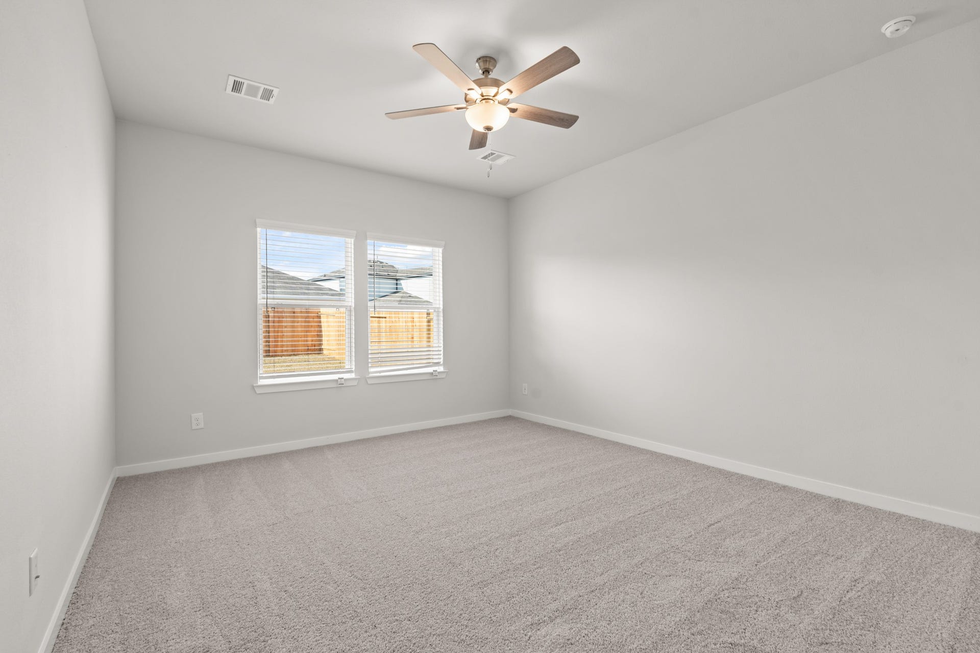 763 Woodhaven Lakes Drive, La Marque, TX 77568 763 Woodhaven Lakes Drive, La Marque, TX 77568